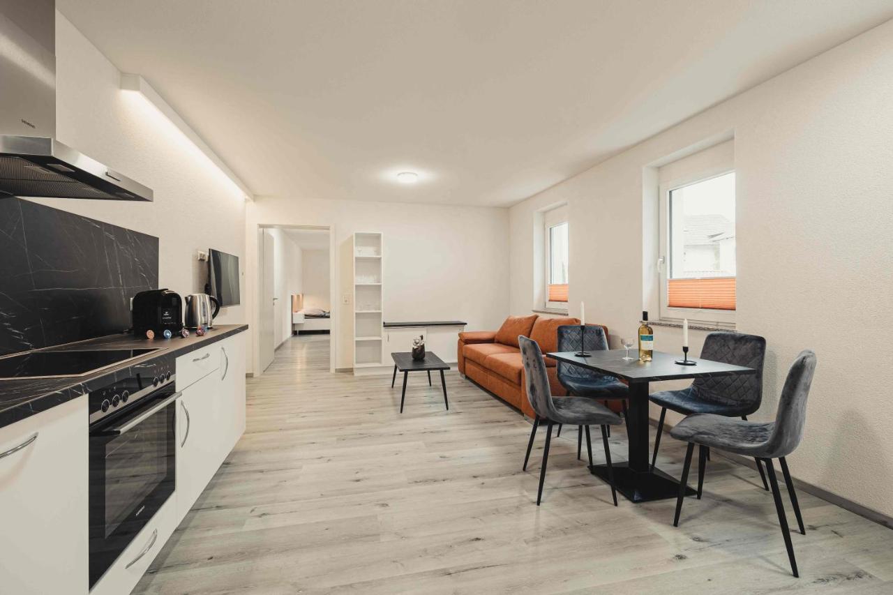 Ferienwohnungen Und Boardinghouse Heimbach In Renchen Εξωτερικό φωτογραφία