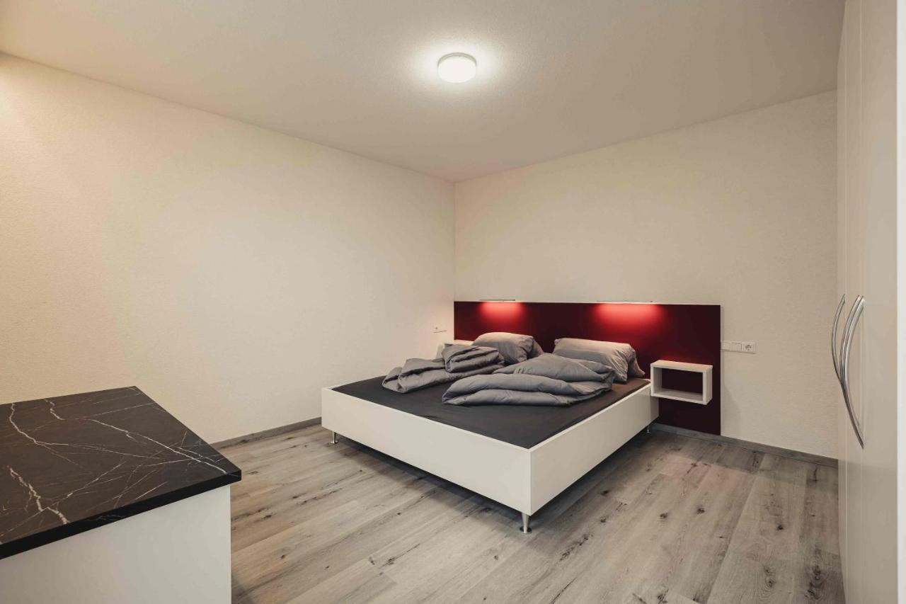 Ferienwohnungen Und Boardinghouse Heimbach In Renchen Εξωτερικό φωτογραφία