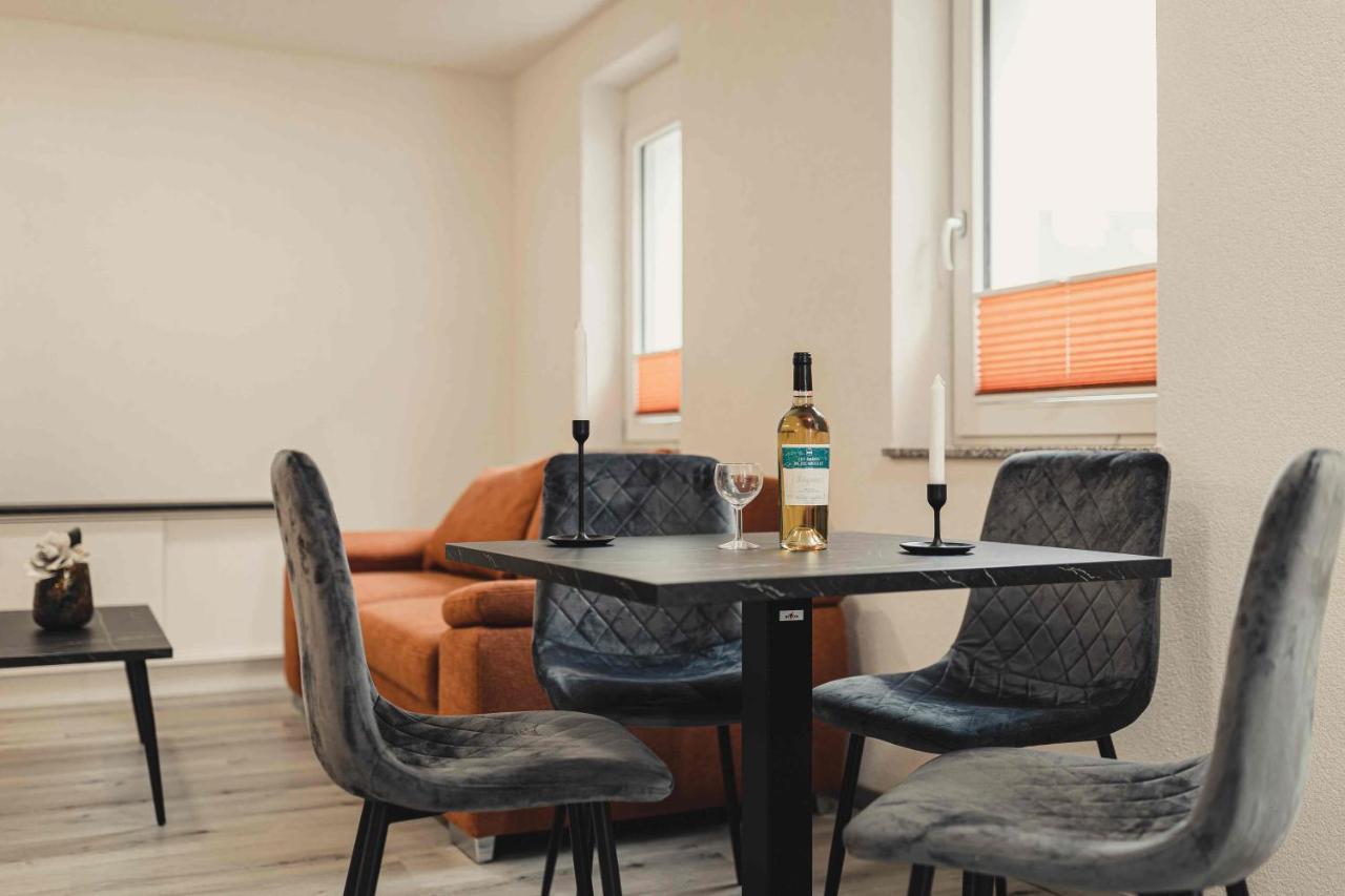 Ferienwohnungen Und Boardinghouse Heimbach In Renchen Εξωτερικό φωτογραφία